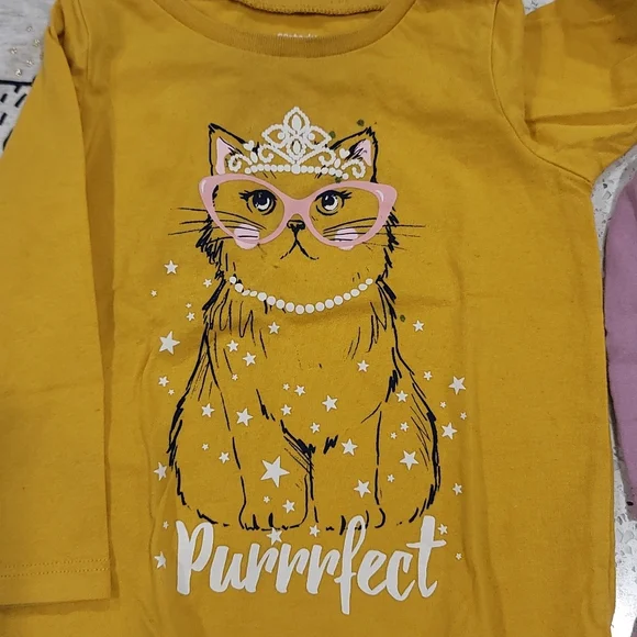 Carters/Oshkosh T-shirts - Picture 3 of 5